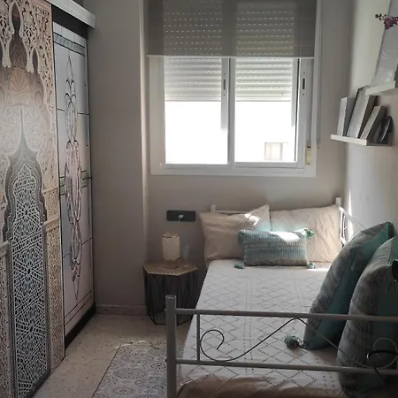 Homestay Individual En Paseo Fluvial Coria Del Rio